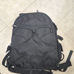 Amazon Basics Camera Bag
