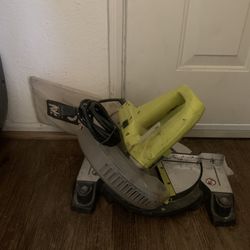 RYOBI 7-1/4 in. SLIDING MITER SAW 10 in. NOMINAL CROSSCUT CAPACITY LED CUTLINE INDICATOR 10 AMP MOTOR