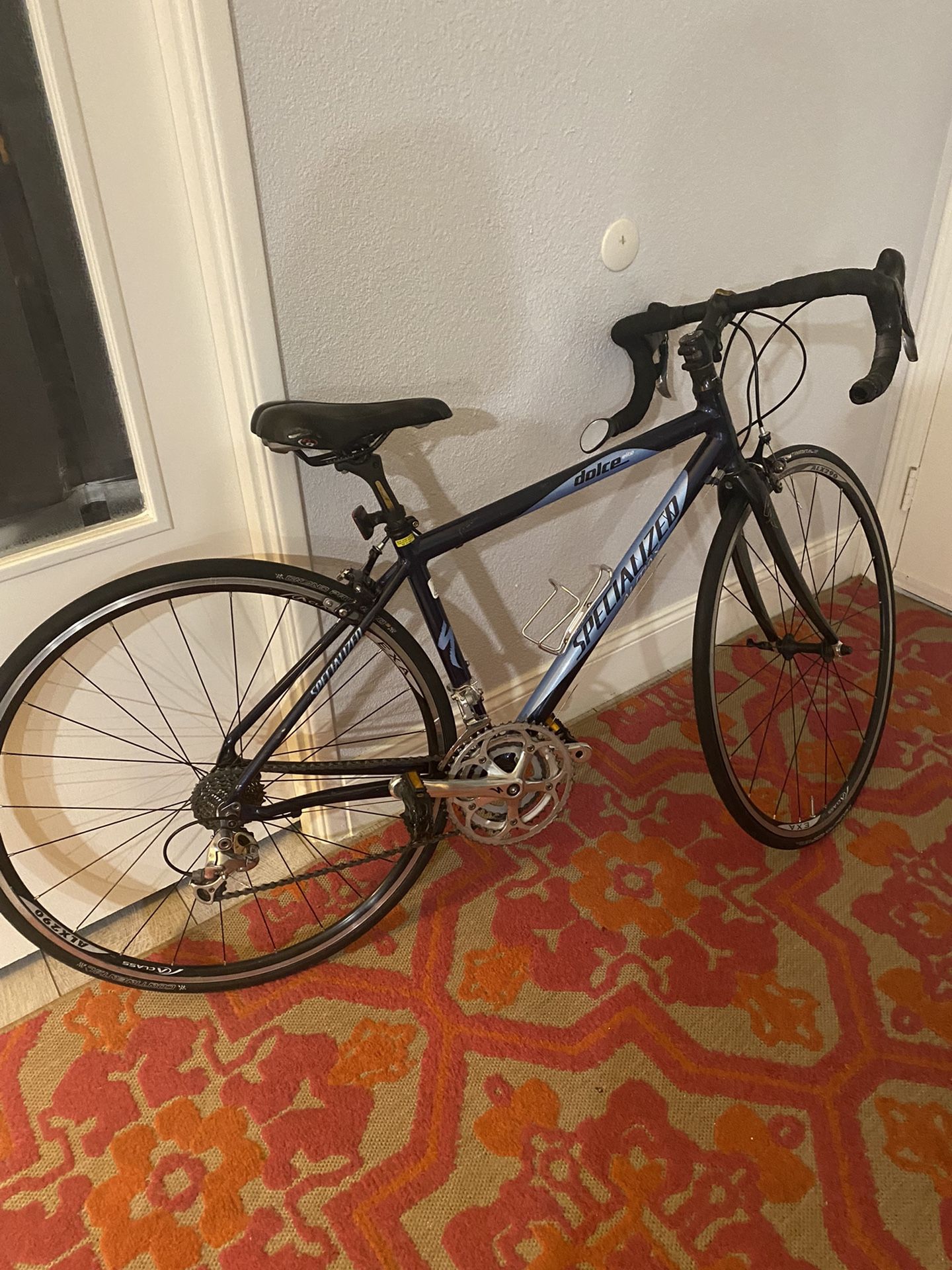 Dolce Specialized Road Bike