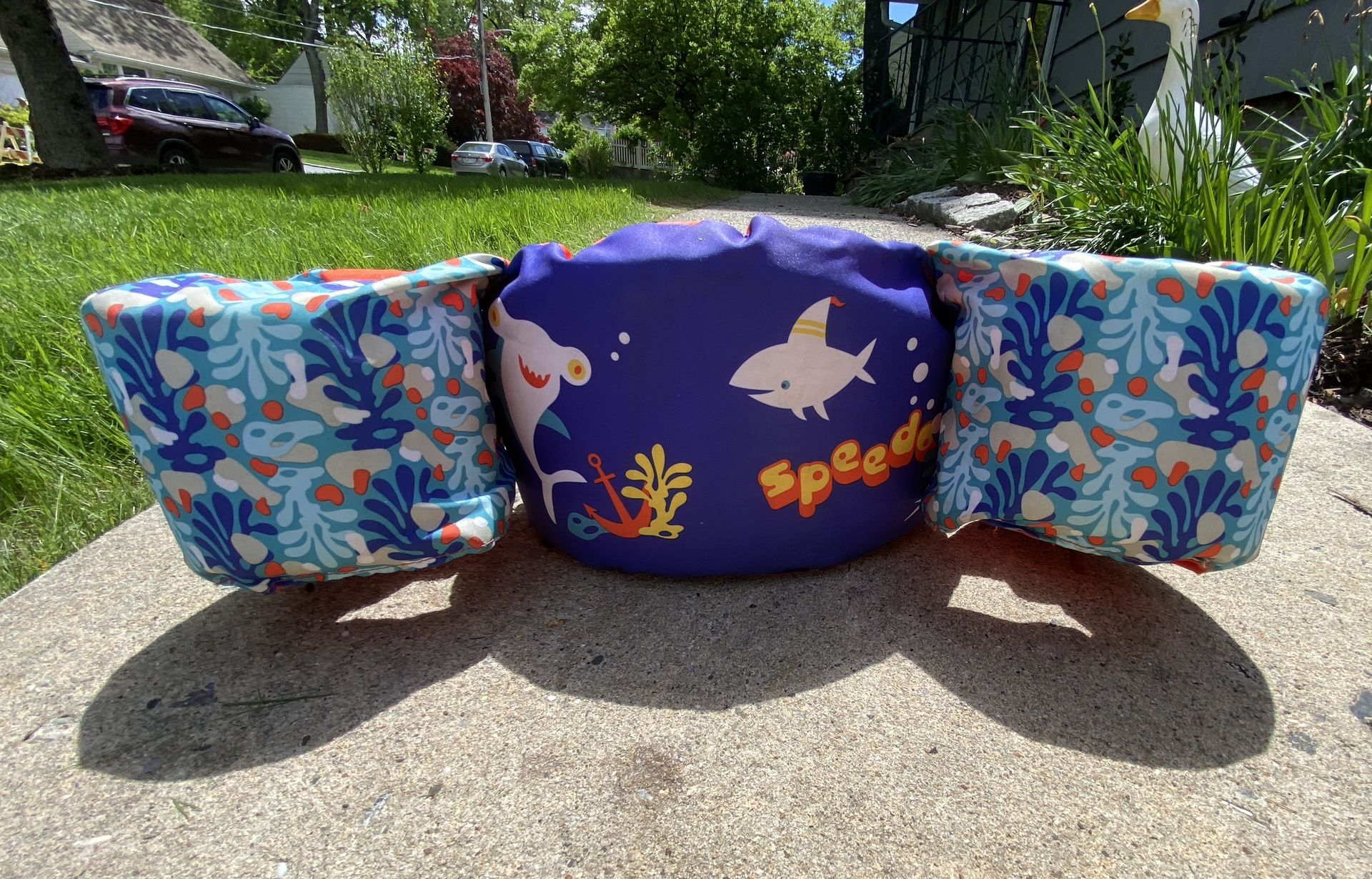 Speedo Kids Puddle Jumper Electric Blue Shark Weight 30-50 lbs US Coast Guard Approved