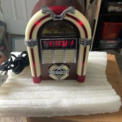 Collector S Edition Radio  AM FM  an alarm