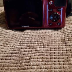 SAMSUNG WB1100F CAMERA