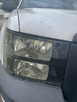 2011 Gmc Front Head Lights