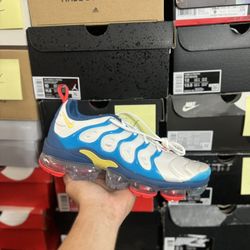 DS Nike Air VaporMax Plus White Citron Pulse Industrial Blue size 9 