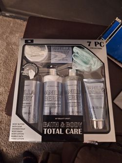 Vanilla Berry 7-Piece Bath & Body Set