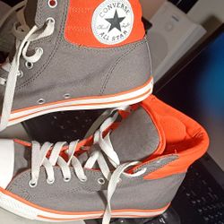 Converse Chuck Taylors High Top Men's 8