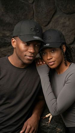 Alo Yoga Black Baseball Cap