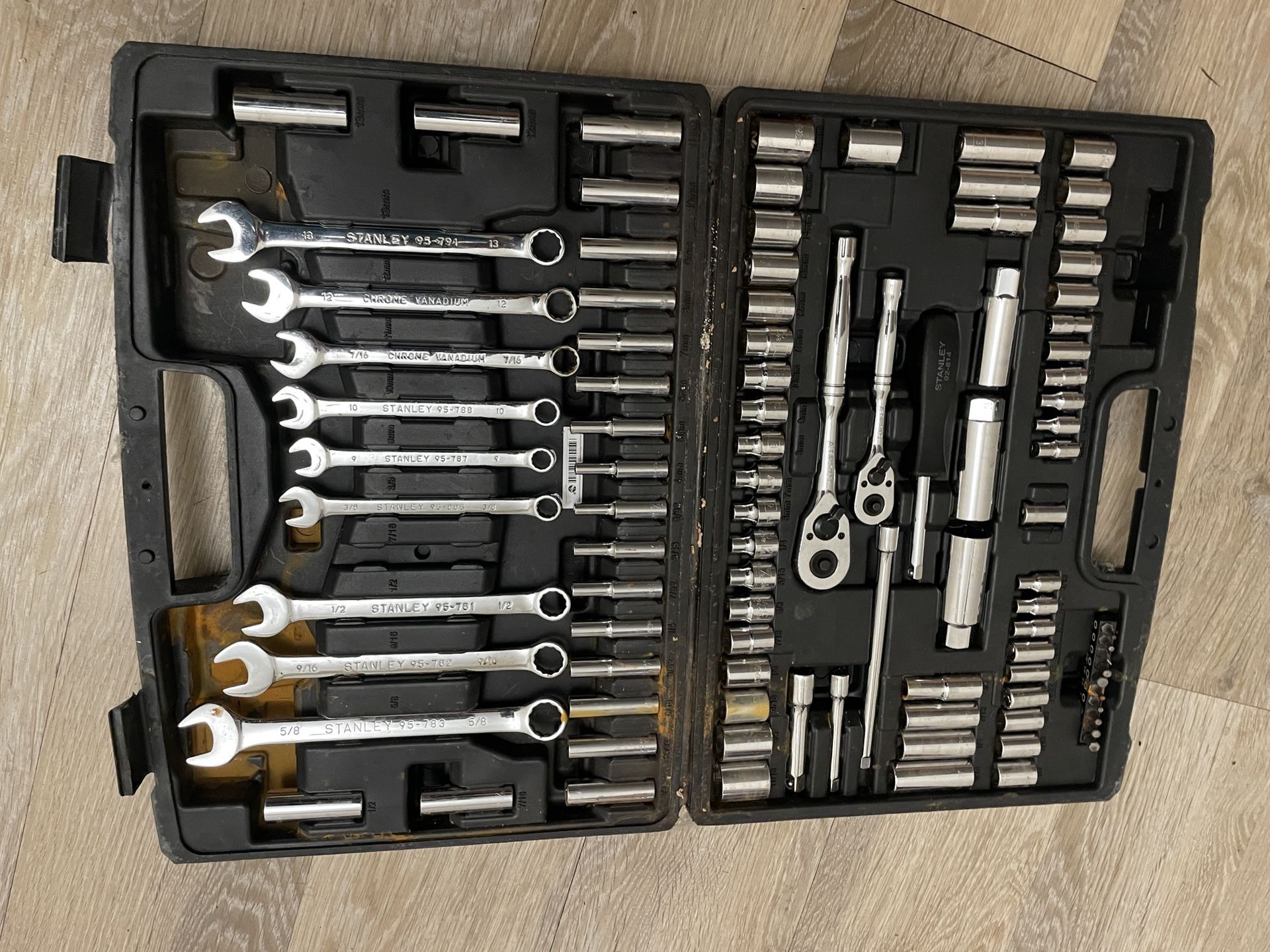 Stanely 123 Peice Tool Set