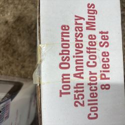 Tom Osborne 8 Piece Mug Set. 