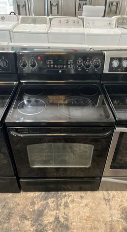 GE Electric Stove Black Glass Top