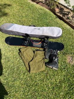 Full 10th anniversary Snowboard set with pants and bag
