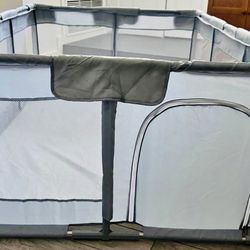 Baby playpen