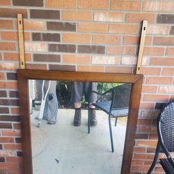 34X40 Mirror with Attachment for Dressor