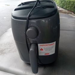 Dash Air Fryer 