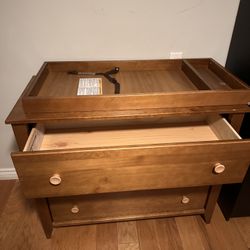 Sprout Baby Dresser With Changing table