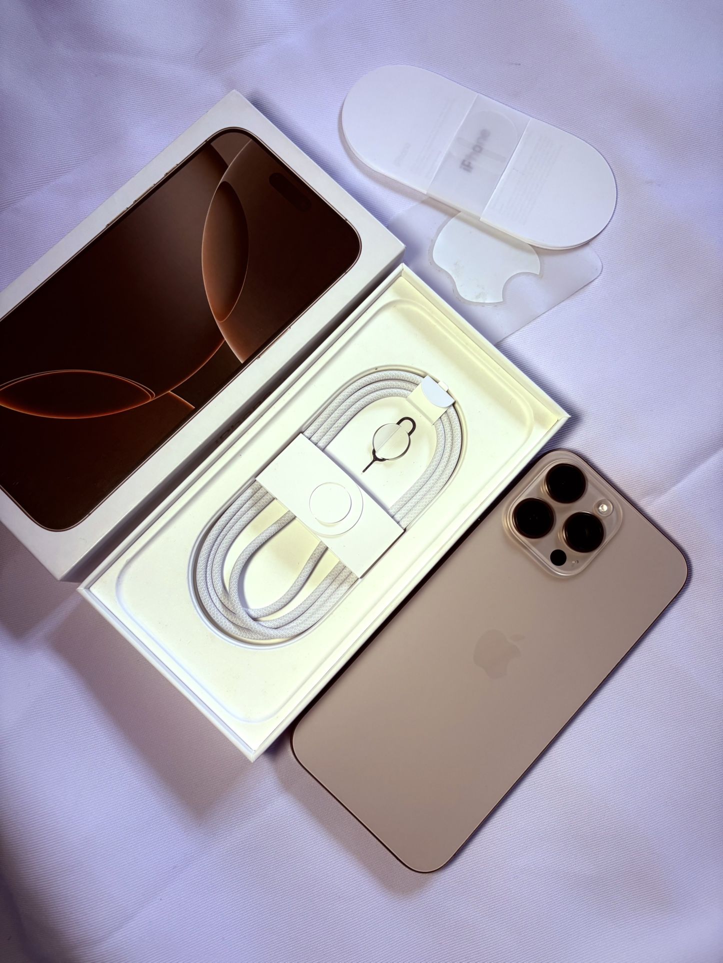 iPhone 16 Pro Max 