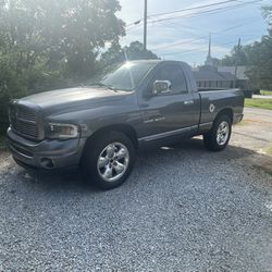 2004 Dodge Ram 1500 SLT Tow Package 