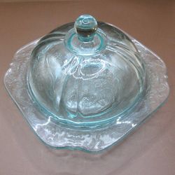 Vintage Recollection Federal Aqua Blue Glass Madrid Covered Butter Dish