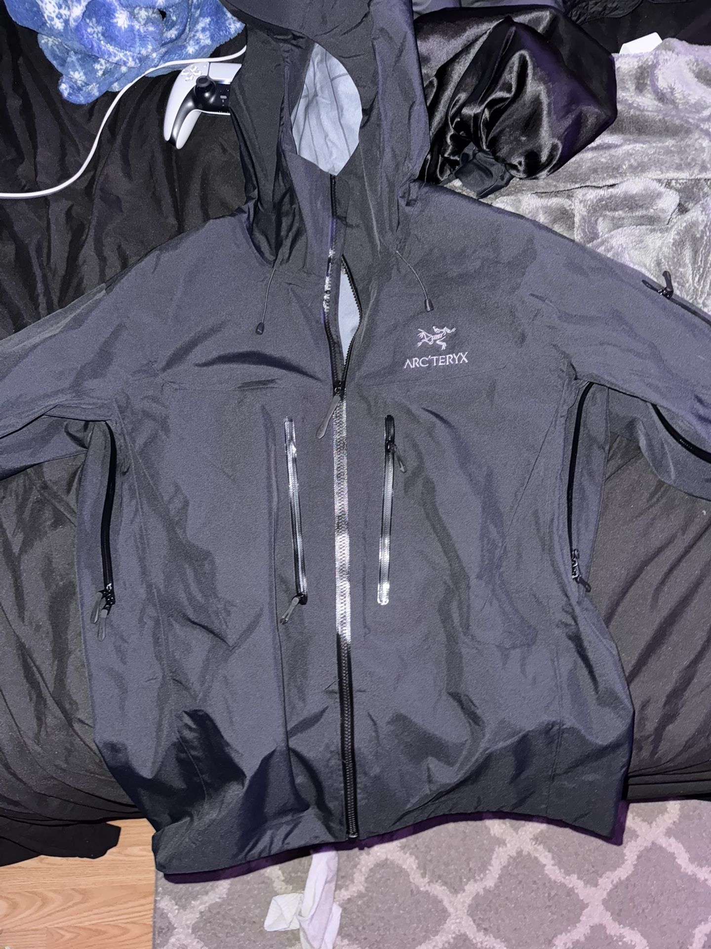 Arcteryx ALPHA SV JACKET