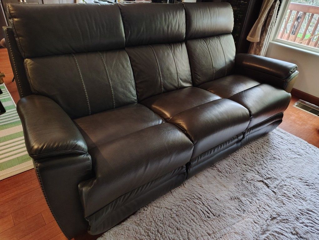 La Z Boy Leather Sofa