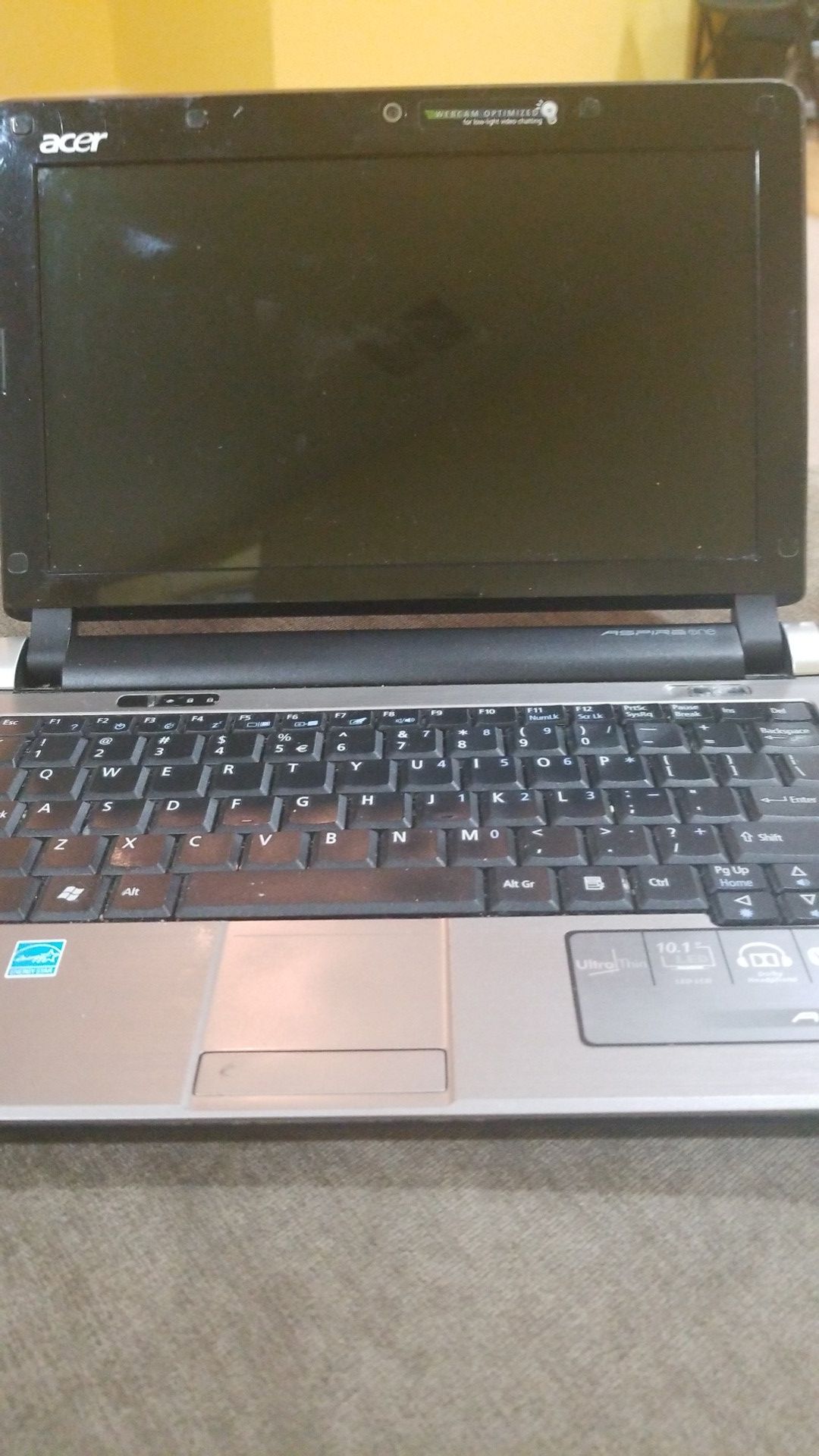 ACER ASPIRE ONE Mini Laptop