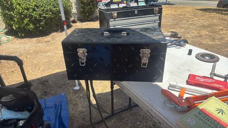 Metal Tool box