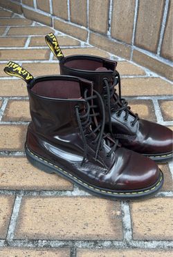 Doc Marten 1460 Cherry Arcadia Size 10 M