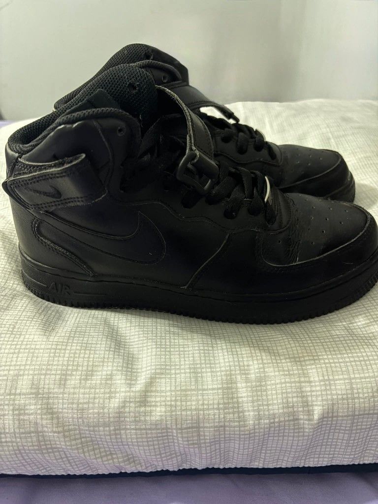 Jordan And Air Force 1