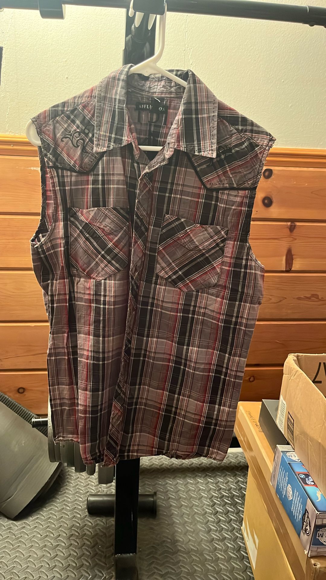 Small - Cut Sleeve - Affliction Button Up