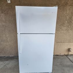 3MONTHS WARRANTY 33X31X66 WHIRLPOOL FRIDGE 21CUFT WHITE 
