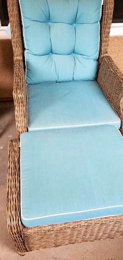Wicker patio set