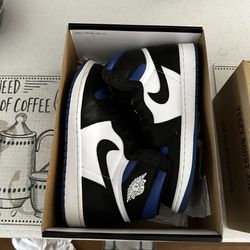 Jordan 1 Royal toe