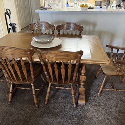 Dinning room table