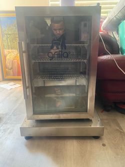 Grilla grills mini fridge