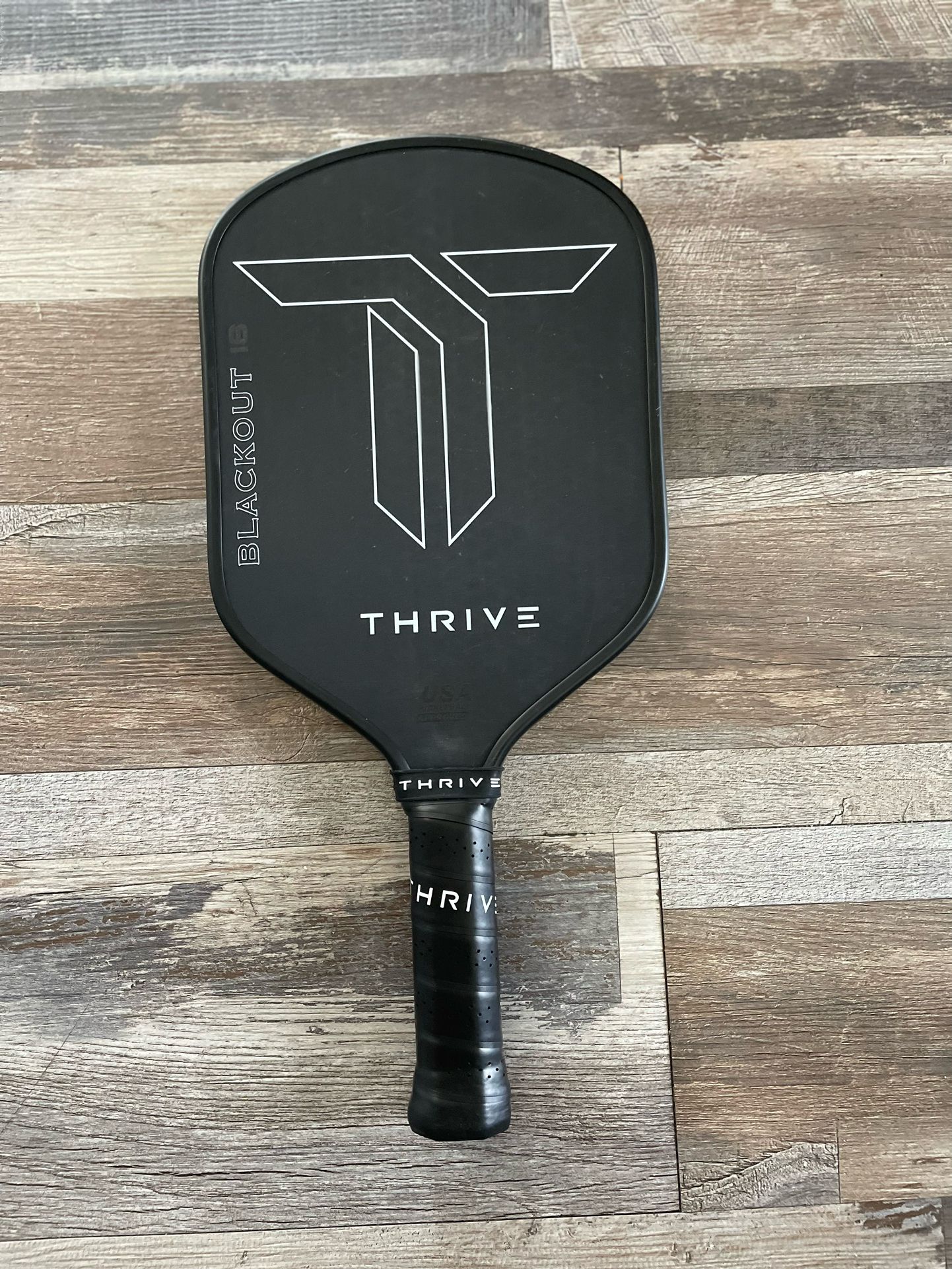 Thrive Blackout Pickleball Paddle