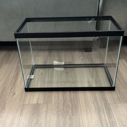 Fish Tank 20 Gallon