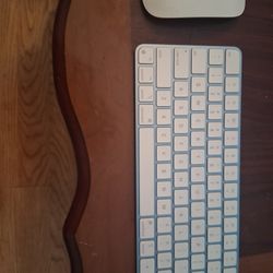 Apple Magic keyboard And Mouse