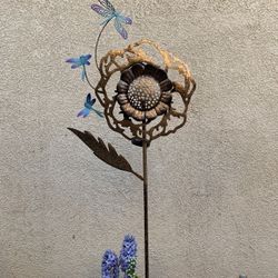 Dragonflies Rose Solar Garden Stake