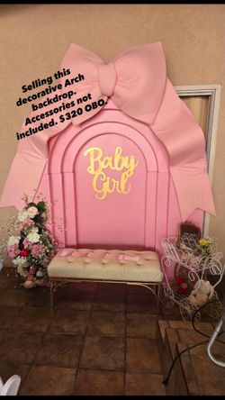 Pink Arch Background