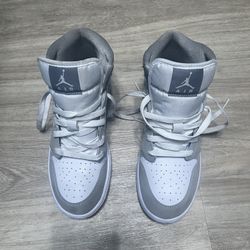 Jordan 1 Mid SE Grade School Boy White/Blue Cool Grey