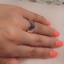 Pink Heart Ring 