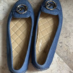 Michael Kors Size 8 