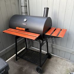 Charcoal Grill - Royal Gourmet