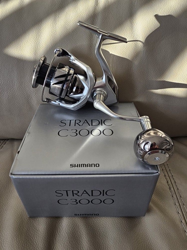 SHIMANO STRADIC 3000 FM 
