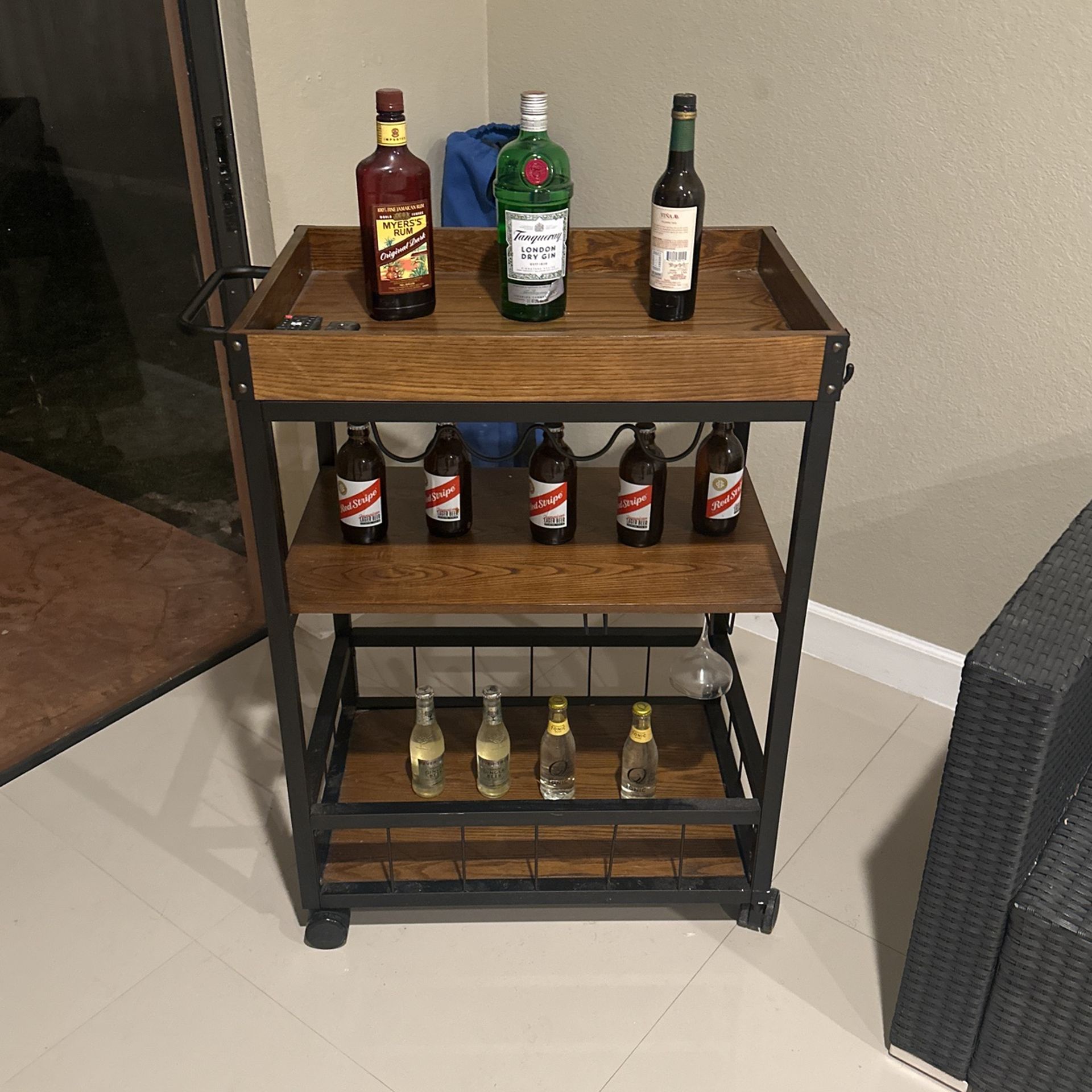 Mini Bar