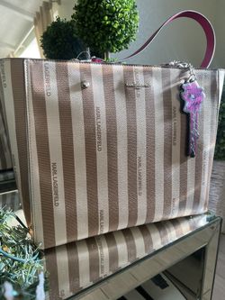 New purse Karl Lagerfeld 120 obo