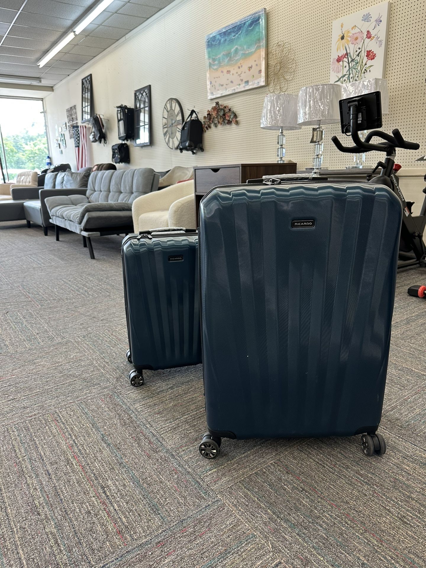 Ricardo Windsor 2piece Hardside Luggage Set For Sale In, 44 OFF