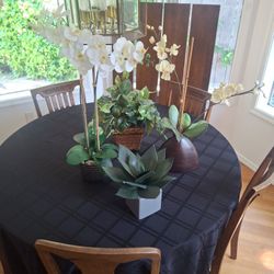 Fake Plants/flowers