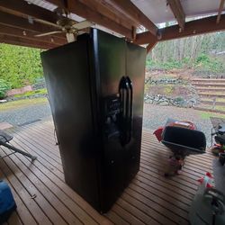 Free Frigidaire Refrigerator SxS