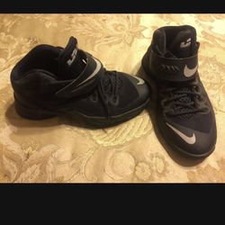 Womens Nike Basketball Shoes 